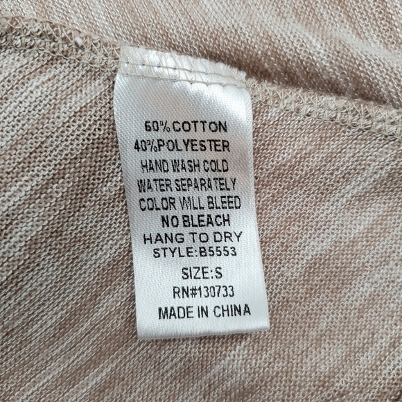 Umgee Lace Back 3/4 Sleeve Boho Tan Top - Picture 5 of 6